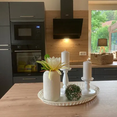 Dom wakacyjny Traumhaus Mit Sauna Und Kamin *