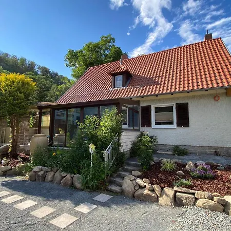 Traumhaus Mit Sauna Und Kamin 塔勒