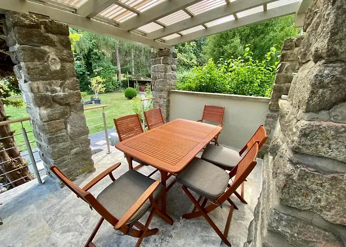 Traumhaus Mit Sauna Und Kamin ثال