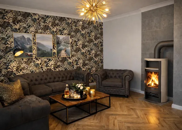 Traumhaus Mit Sauna Und Kamin بيت للعطل *